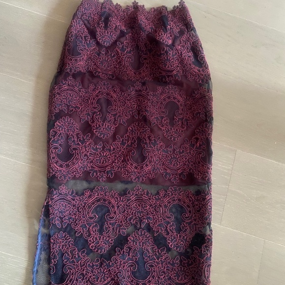 SANDRO 2 tone lace skirt, size 1 - Picture 3 of 8